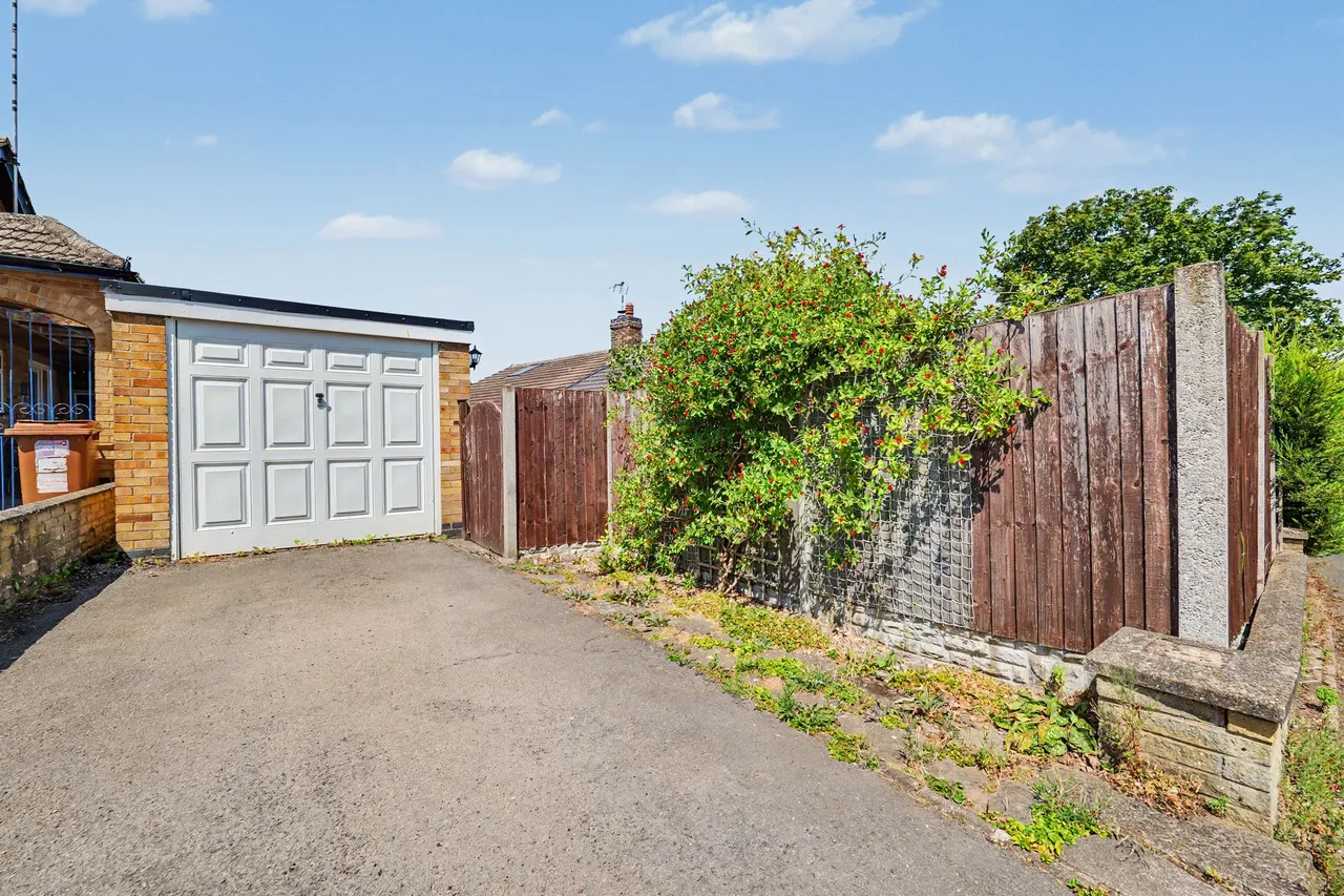 Roseway, Stoke Golding, CV13, photo 16