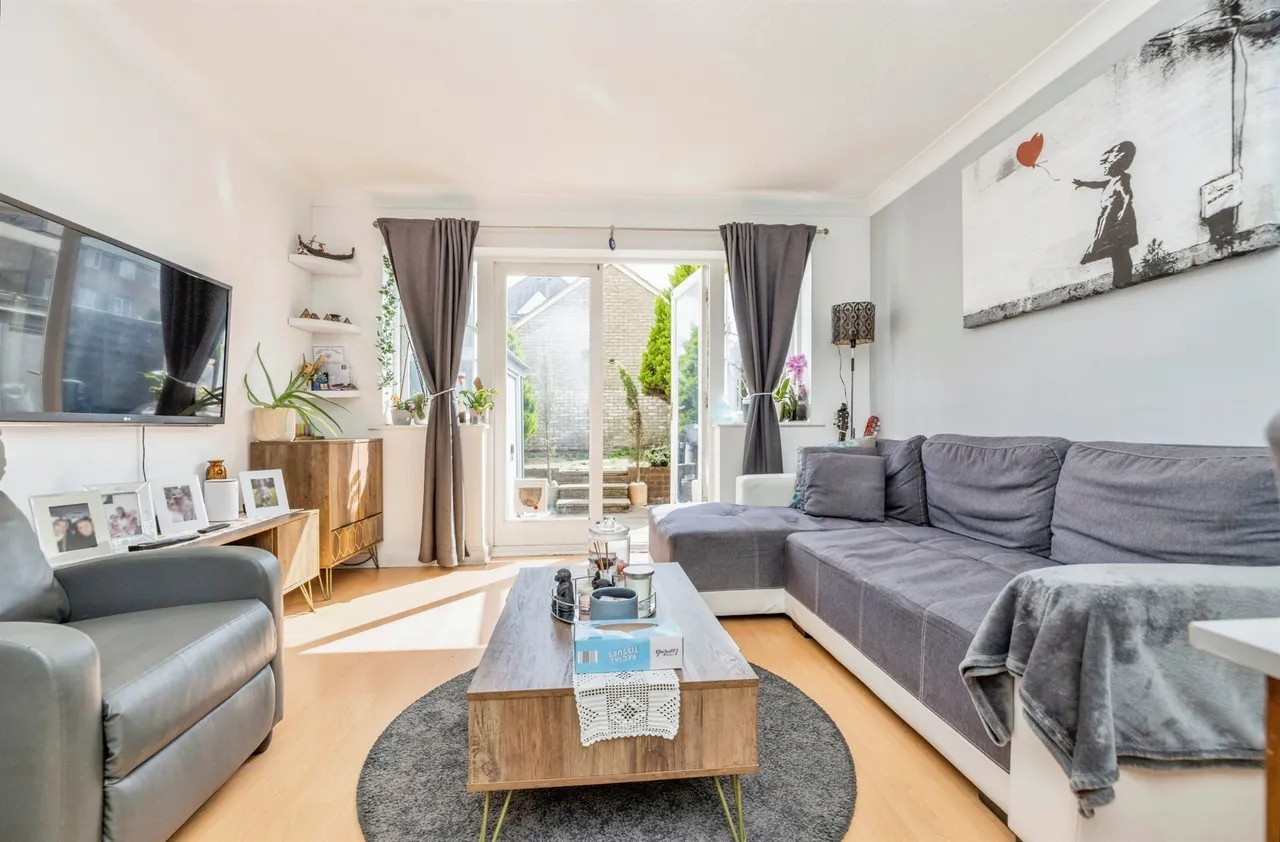 Norbury Avenue, Watford, photo 3