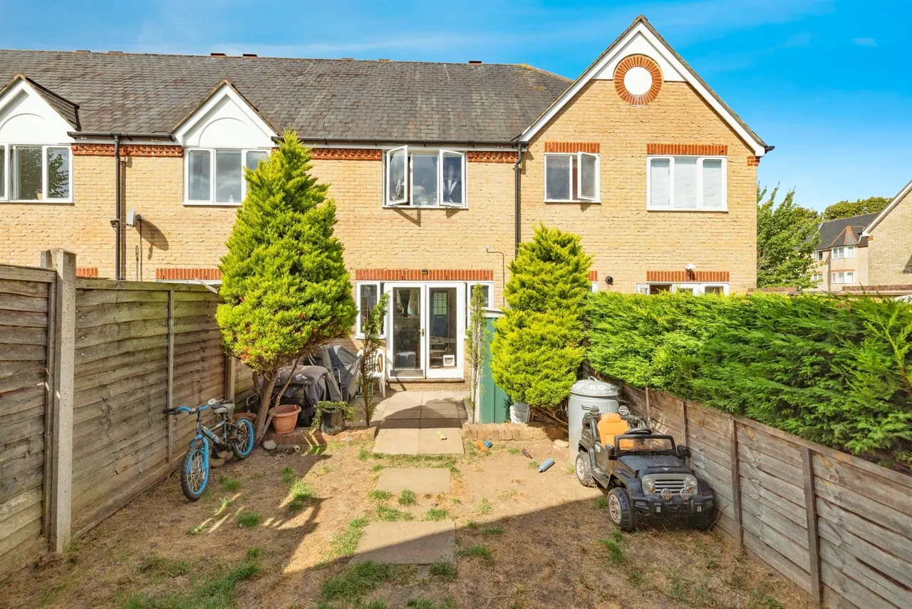 Norbury Avenue, Watford, photo 6