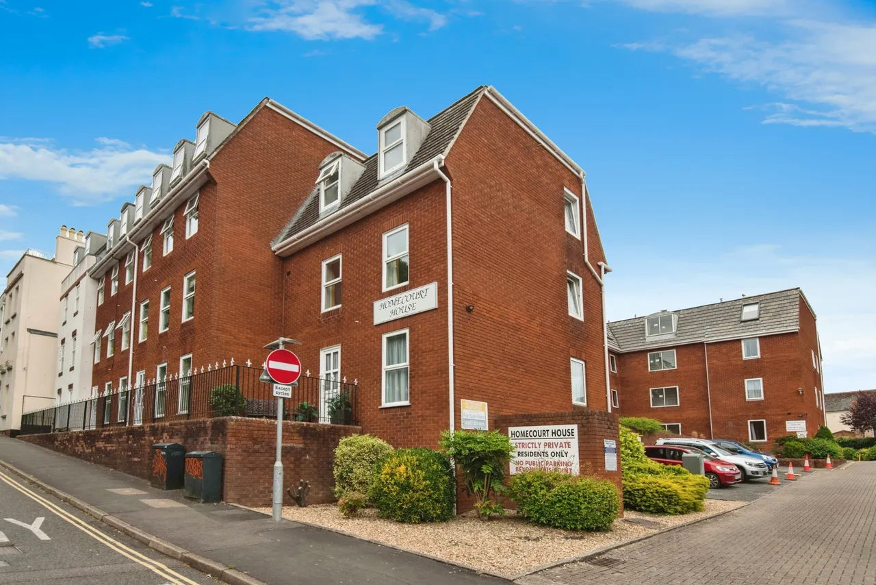 1 bed flat for sale, Bartholomew Street West, Exeter, EX4