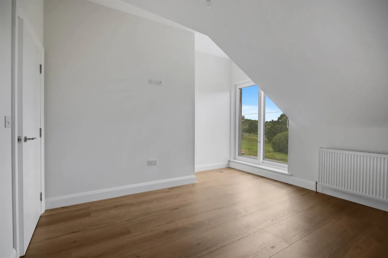 Hillsborough Road, Lisburn, BT27, photo 14