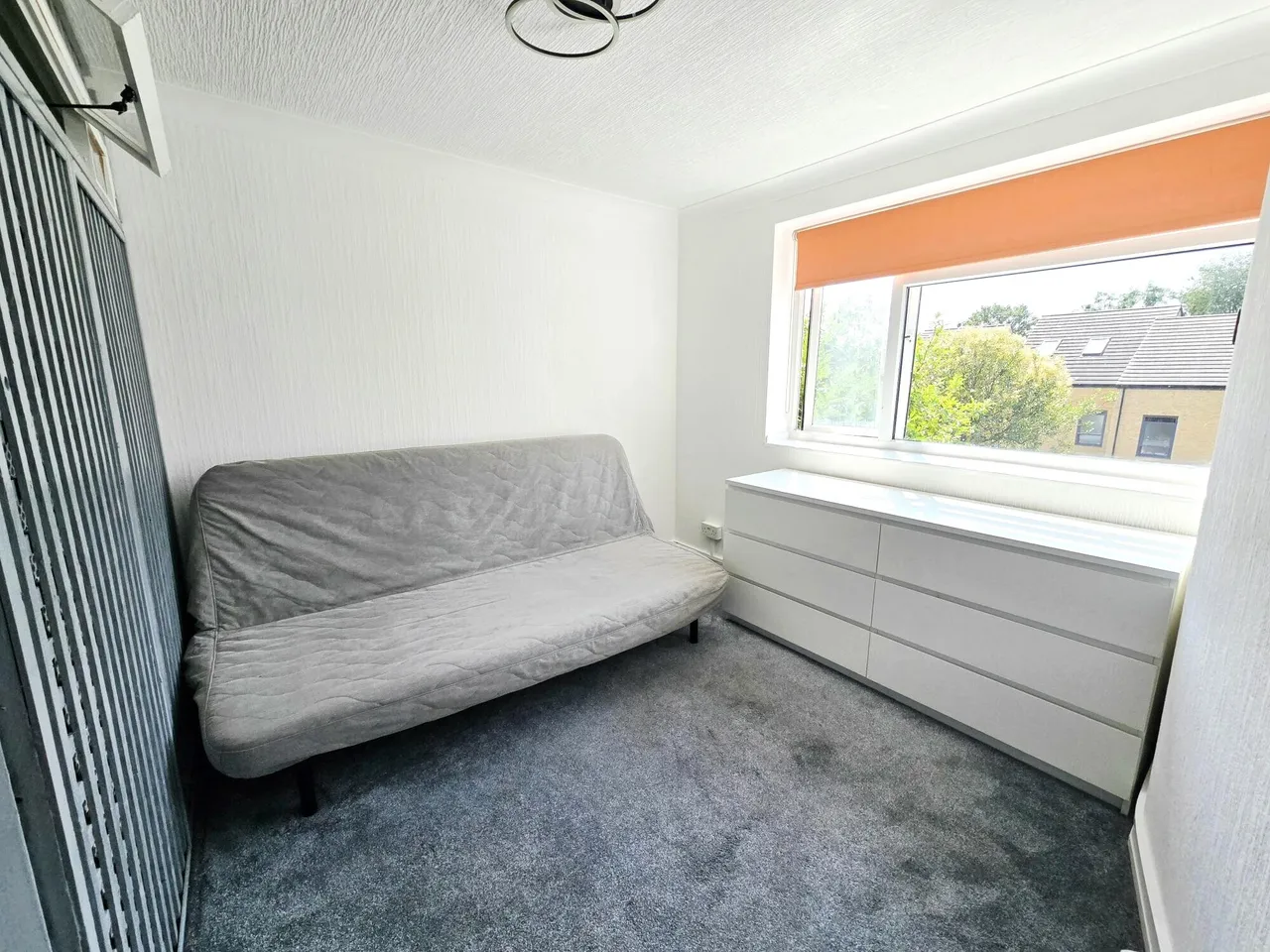 1 bed flat to rent — Tiptree Drive, ENFIELD