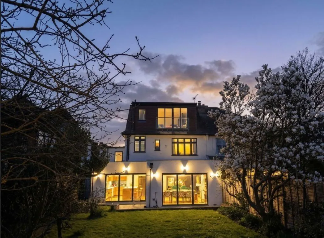 Abbotswood Road, SW16, photo 10