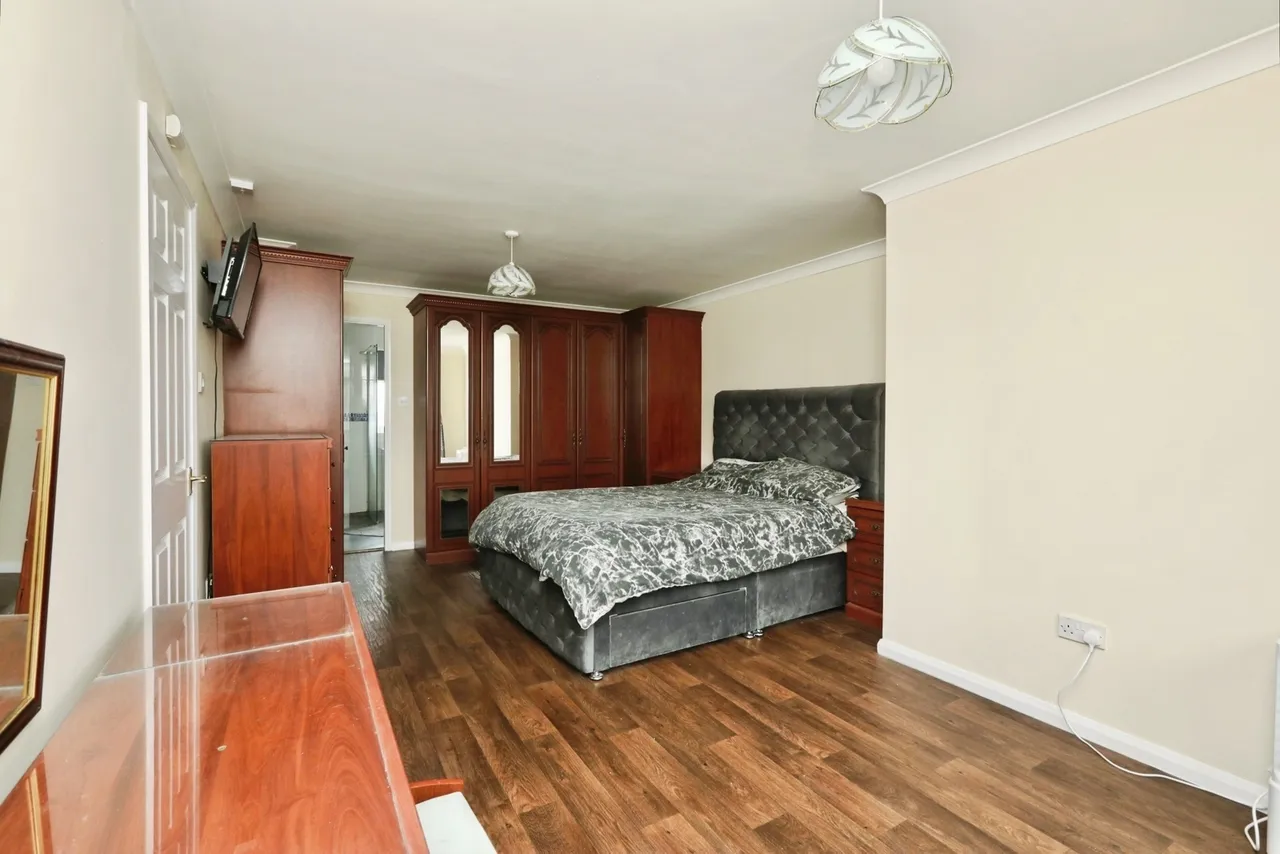 Holyrood Rise, Bramley, Rotherham, South Yorkshire, S66, photo 16