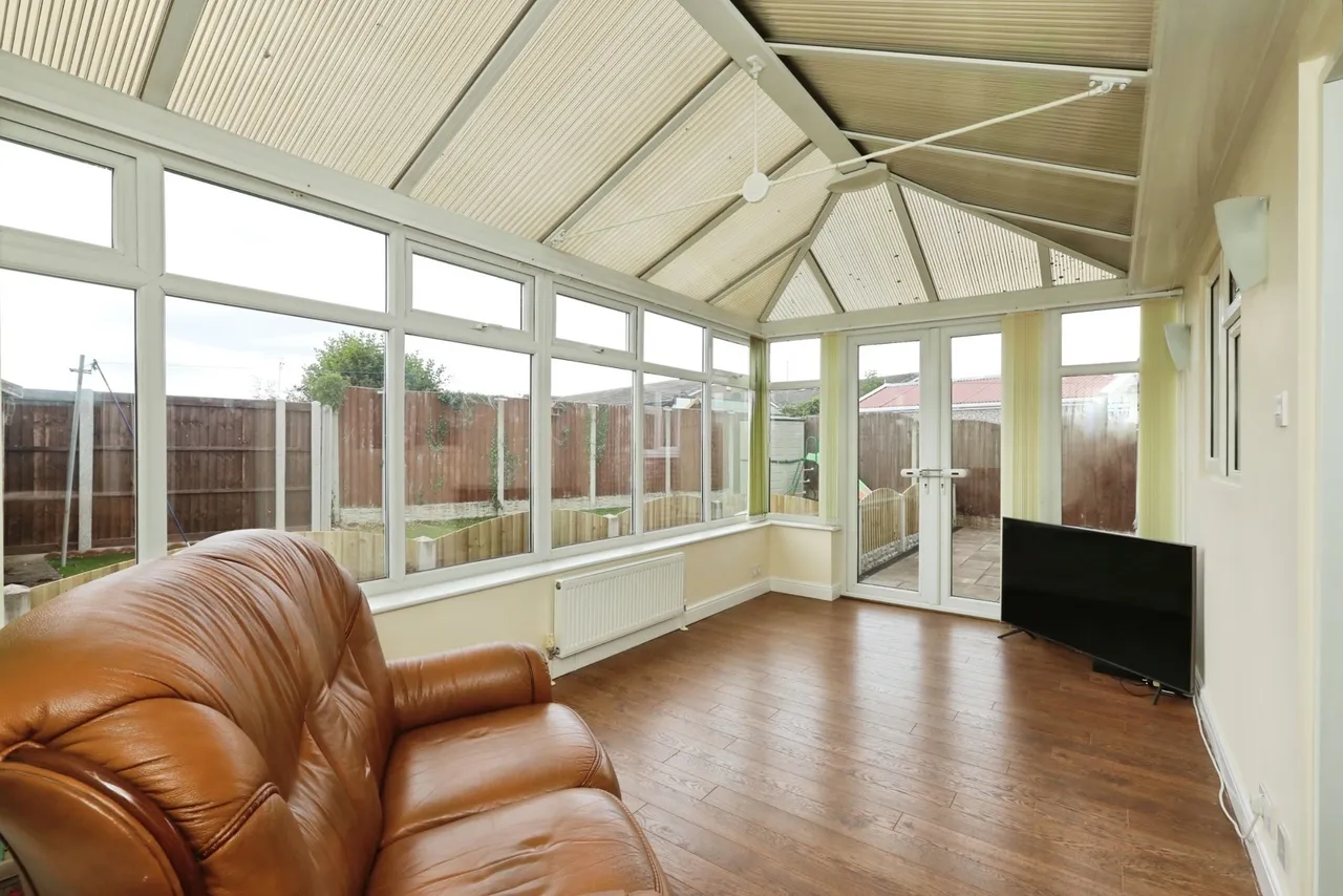 Holyrood Rise, Bramley, Rotherham, South Yorkshire, S66, photo 8
