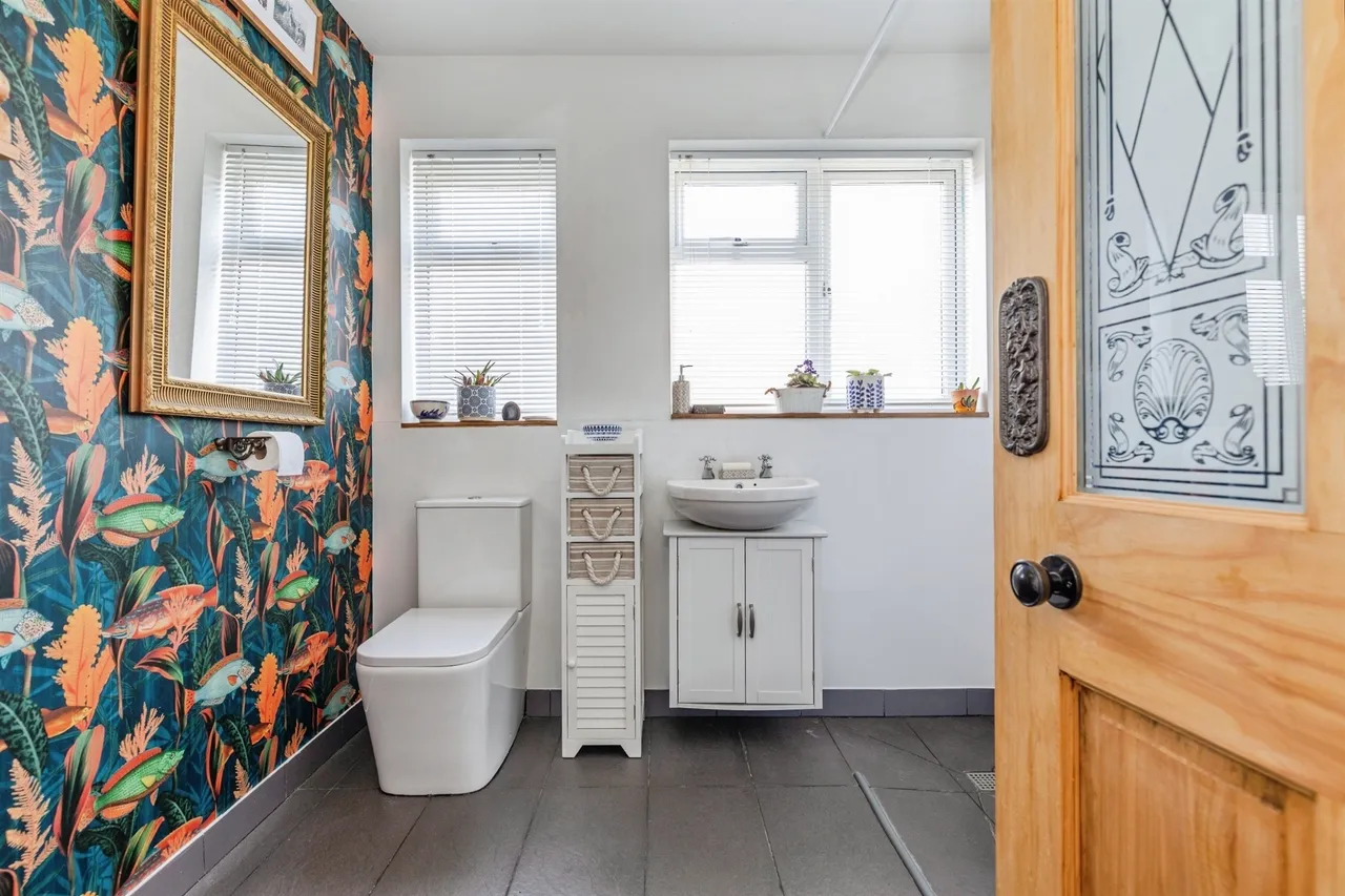 Park Avenue, Hastings, photo 12