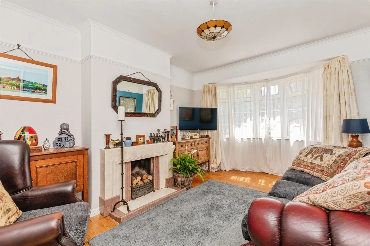 Park Avenue, Hastings, photo 2