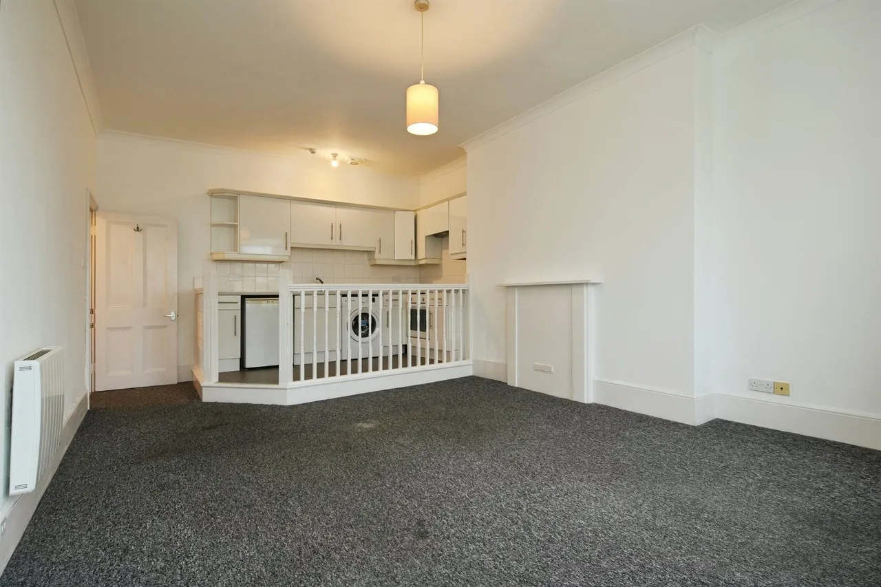 Lansdowne Place, Hove, BN3, photo 13