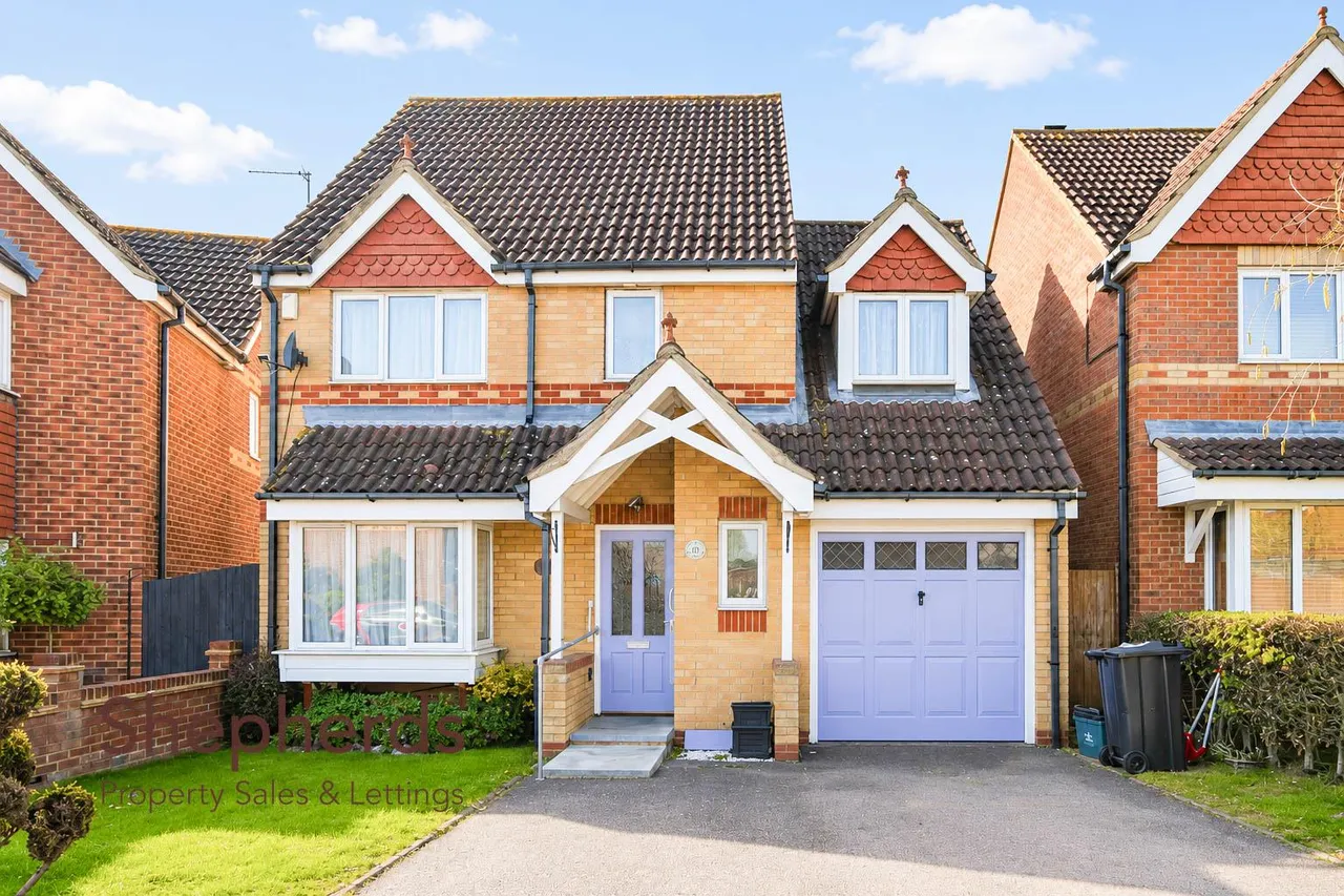 4 bed house for sale, Dahlia Close, West Cheshunt, EN7