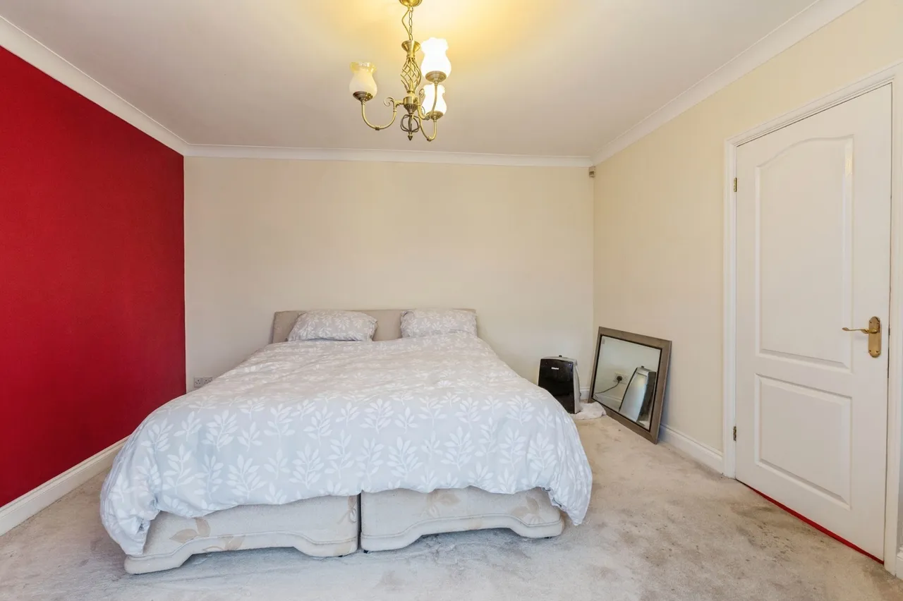 Southend Road, Fobbing, SS17, photo 16