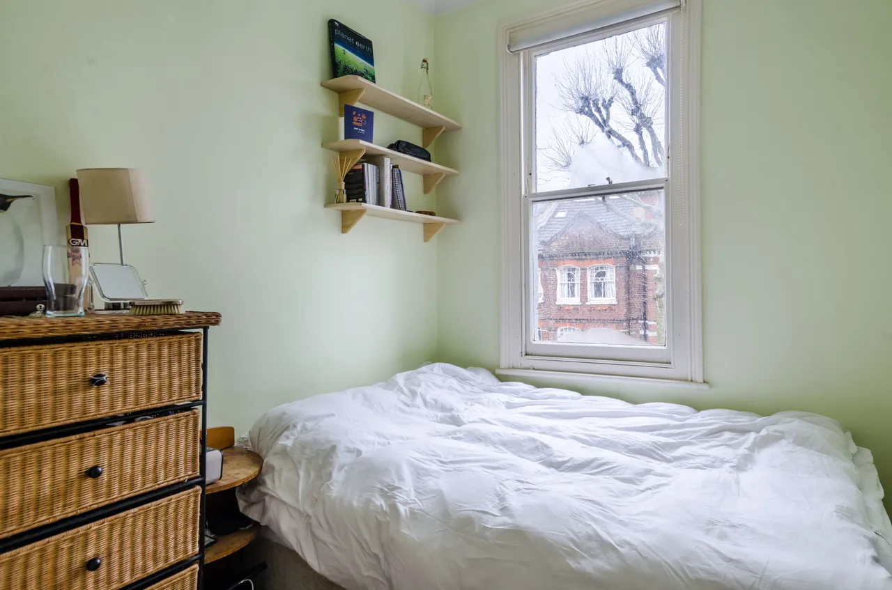 248 Wandsworth Bridge Road, London, photo 9