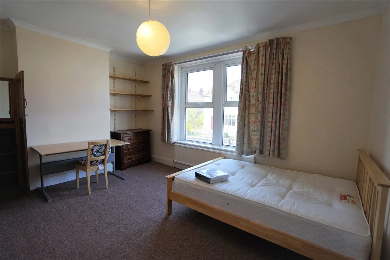 Wellington Crescent, Horfield, Bristol, BS7, photo 6