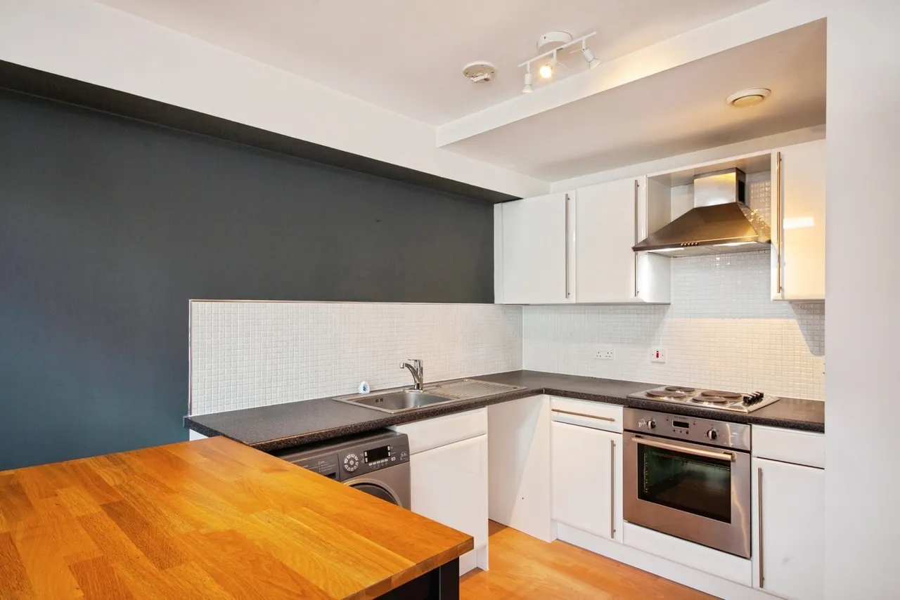 Kingswood, Sheffield, S6, photo 2