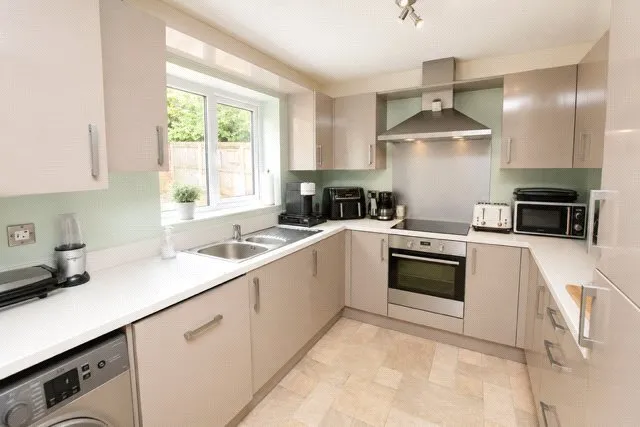 Fergus Manor, Red House Gardens, Blackburn, Lancashire, BB2, photo 8