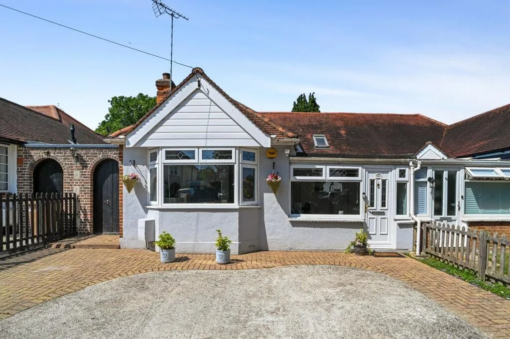 2 bed house for sale — Fourth Avenue, Chelmsford, CM1