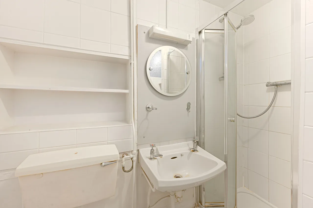 Flat 6, 12 Elvaston Place, London, photo 4