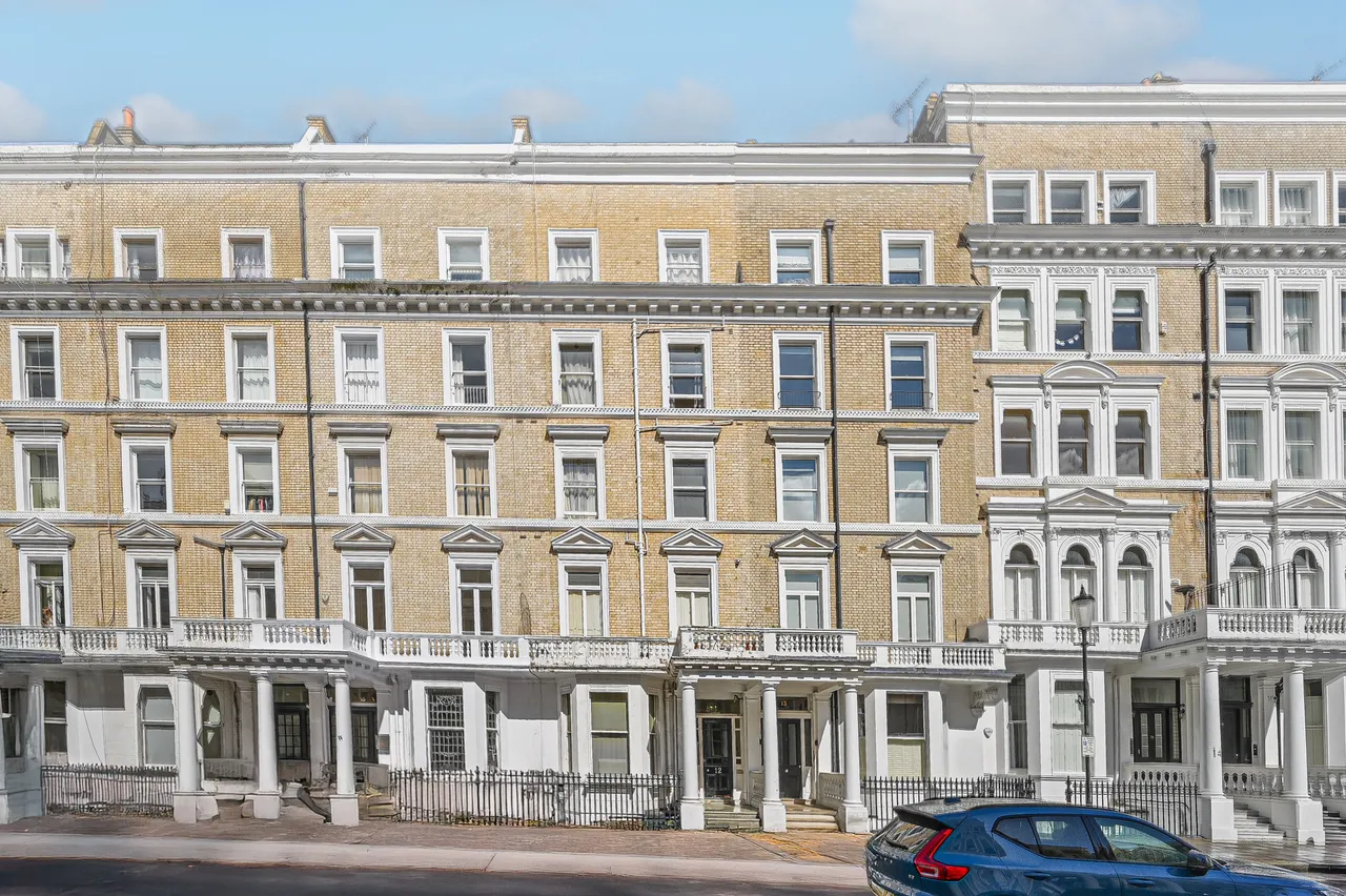flat to rent — Flat 6, 12 Elvaston Place, London