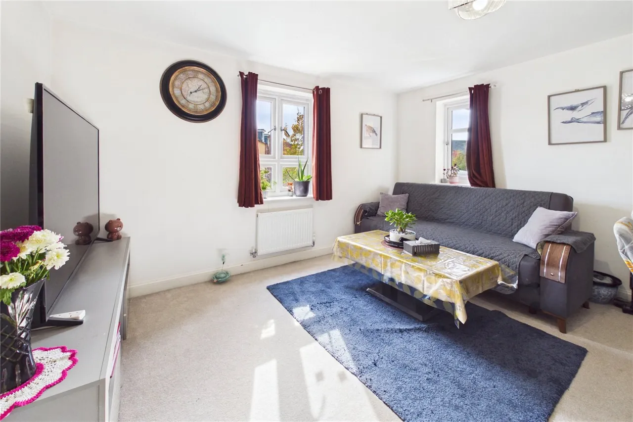 Home Straight, Newbury, RG14, photo 6