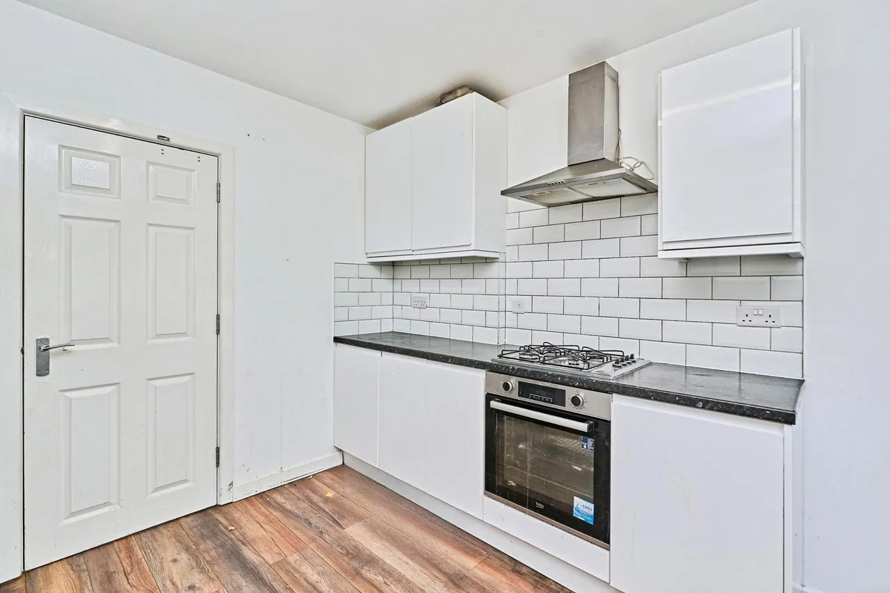 Churchill Road, Walsall, WS2, photo 6