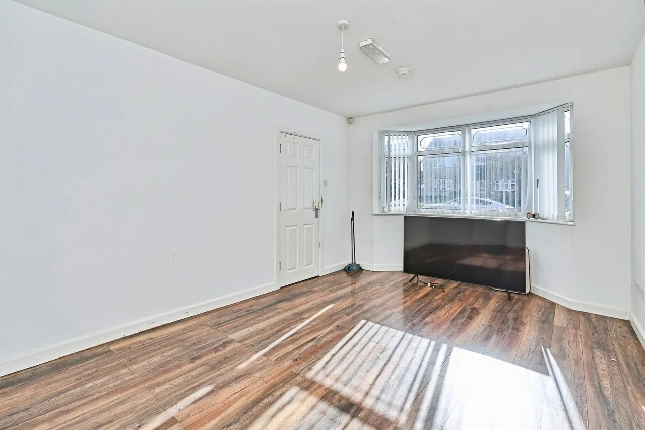 Churchill Road, Walsall, WS2, photo 2