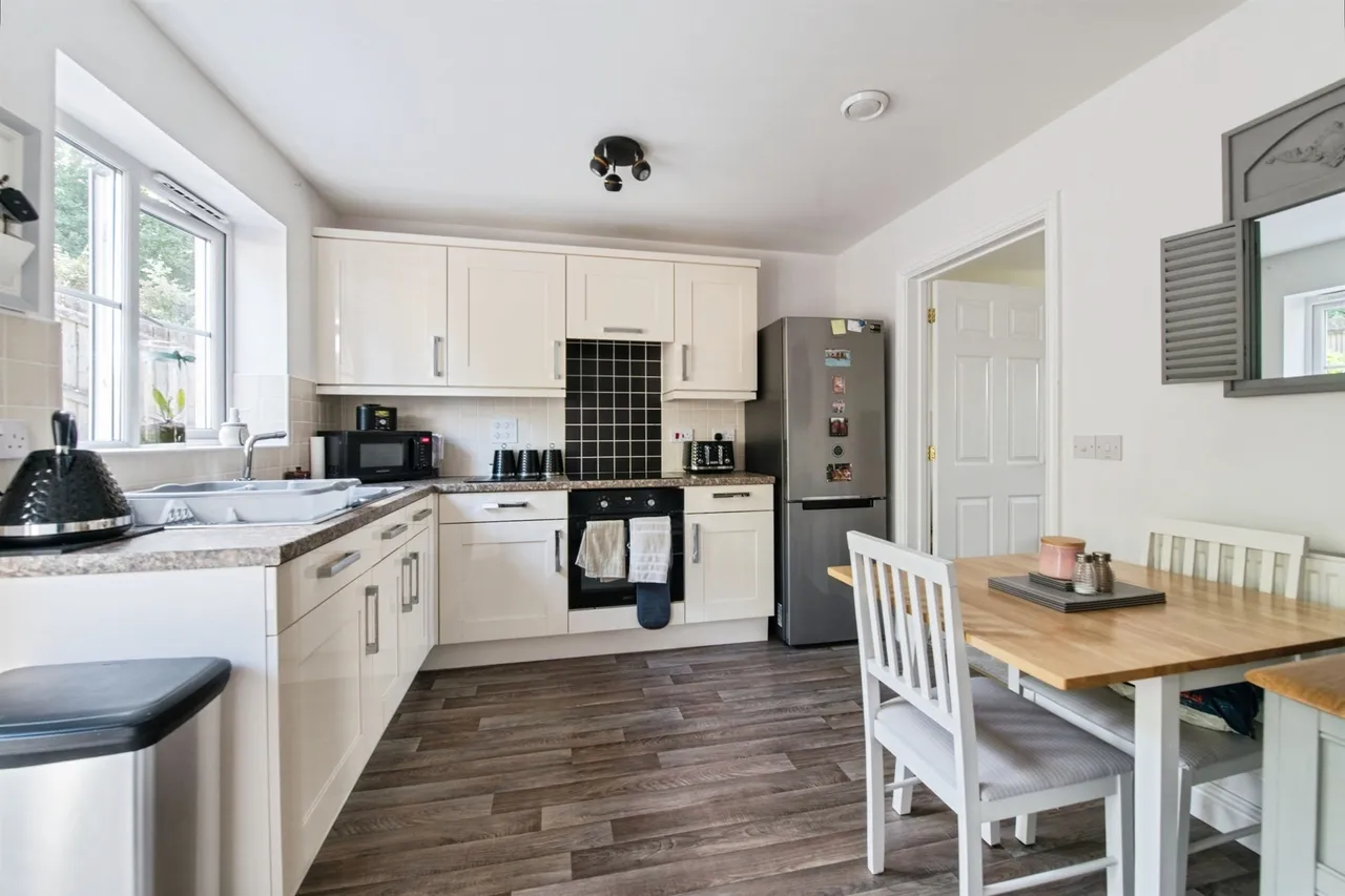 Flax Meadow Lane, Axminster, EX13, photo 3
