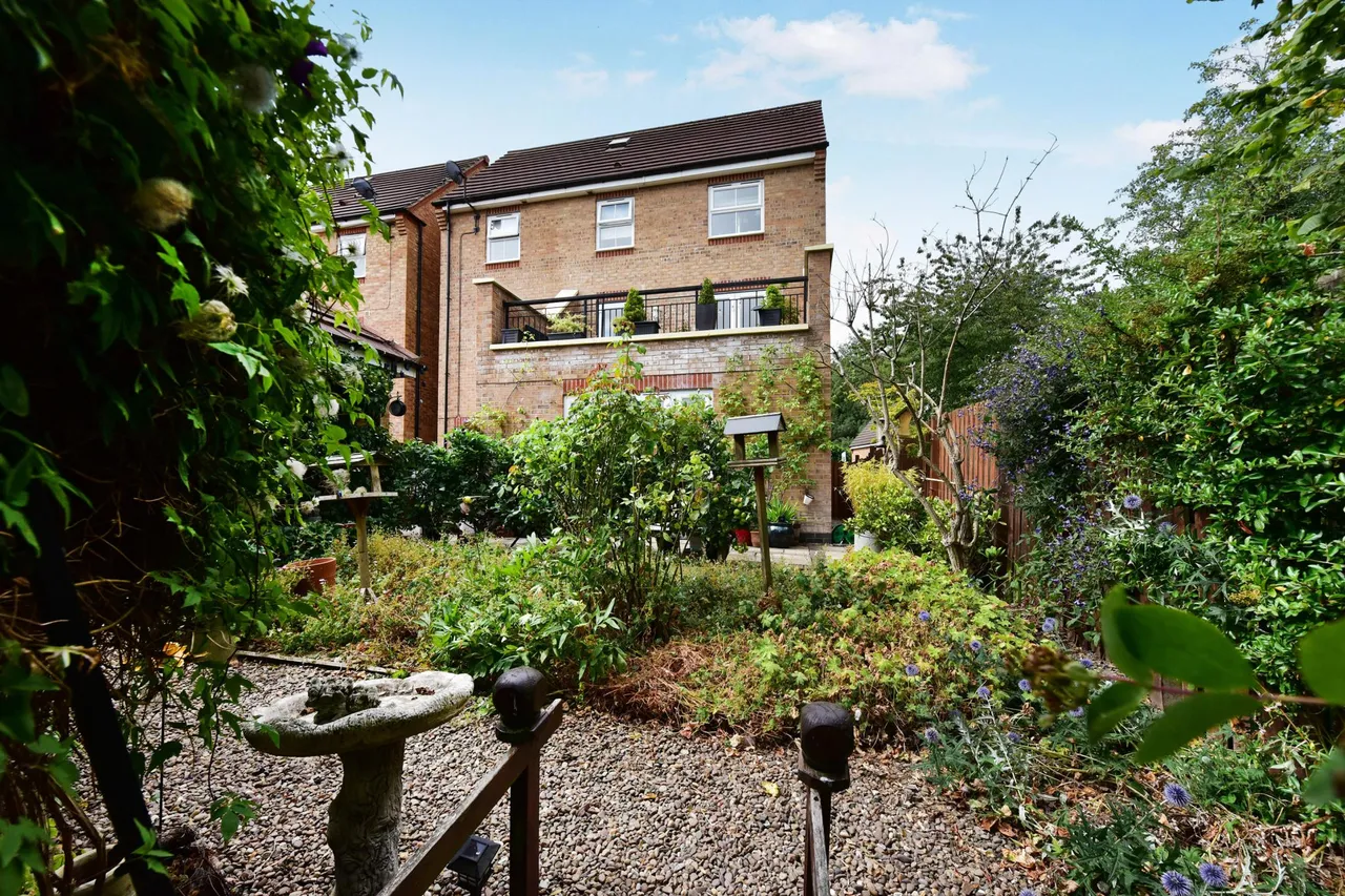 Conisborough Way, Hemsworth, WF9, photo 23