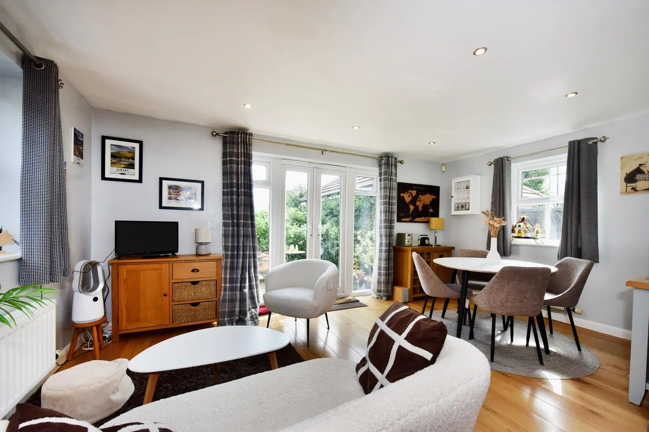 Conisborough Way, Hemsworth, WF9, photo 5