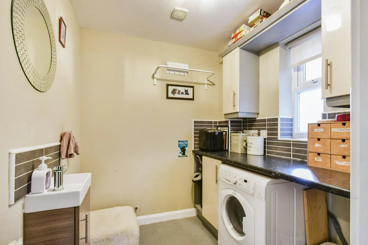 Conisborough Way, Hemsworth, WF9, photo 8