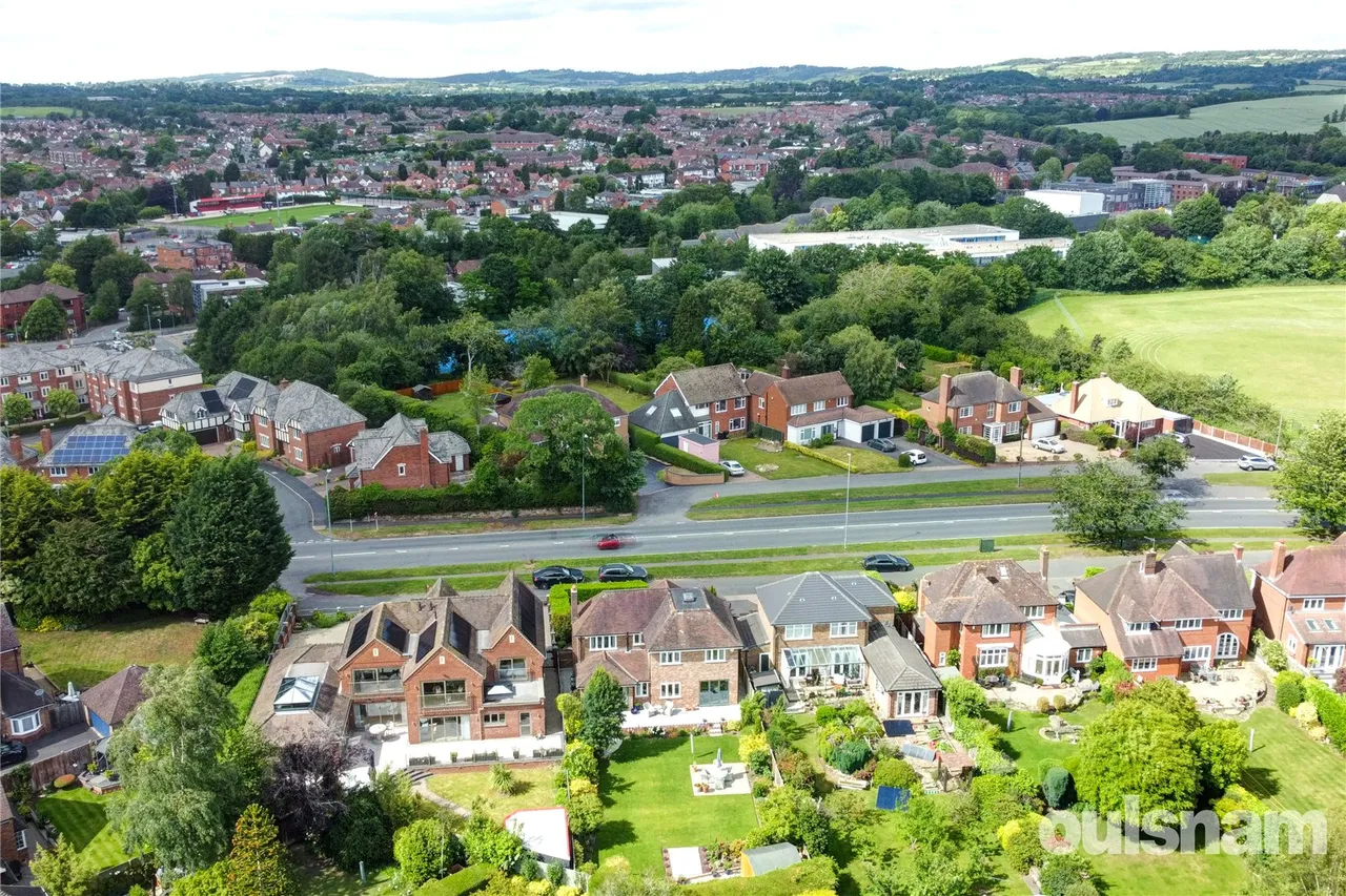 Stratford Road, Bromsgrove, Worcestershire, B60 1AU, photo 4