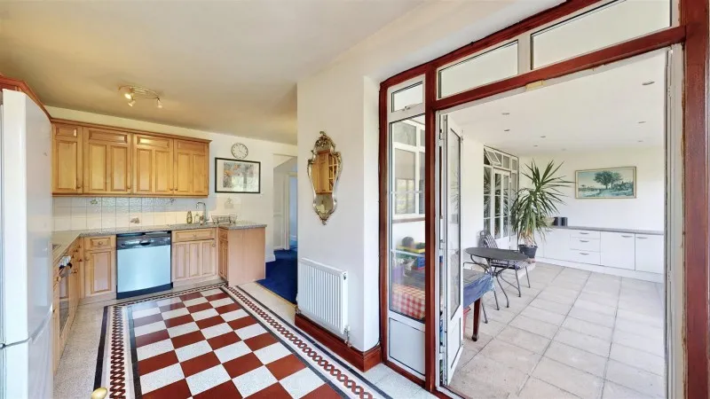 Harewood Road, Isleworth, photo 4