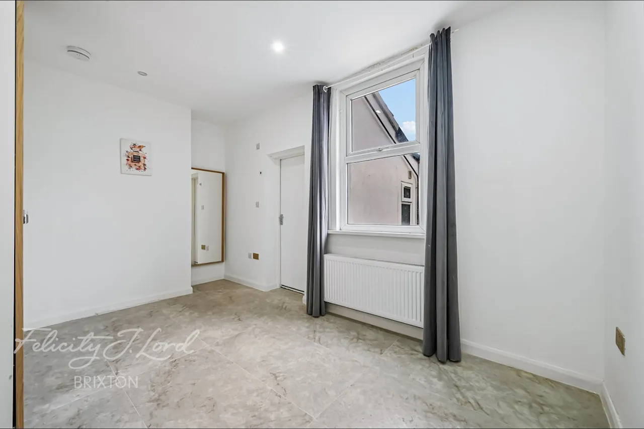 New Park Road, London, photo 7