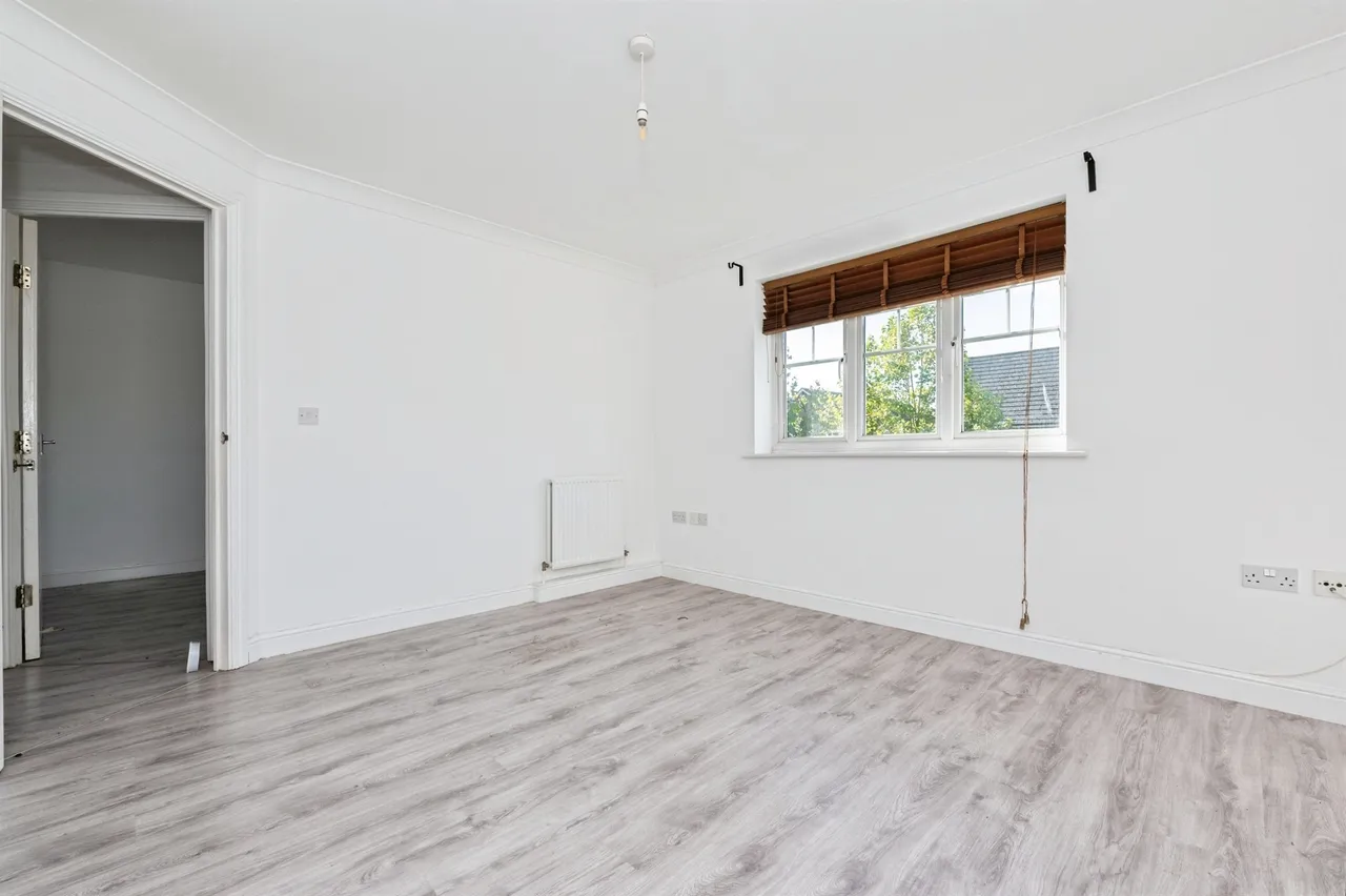 Caspian Way, Purfleet-On-Thames, RM19, photo 5