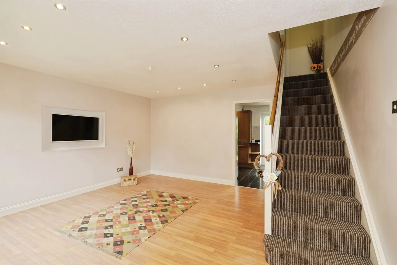 Norwood Grove, Harrogate, HG3, photo 10