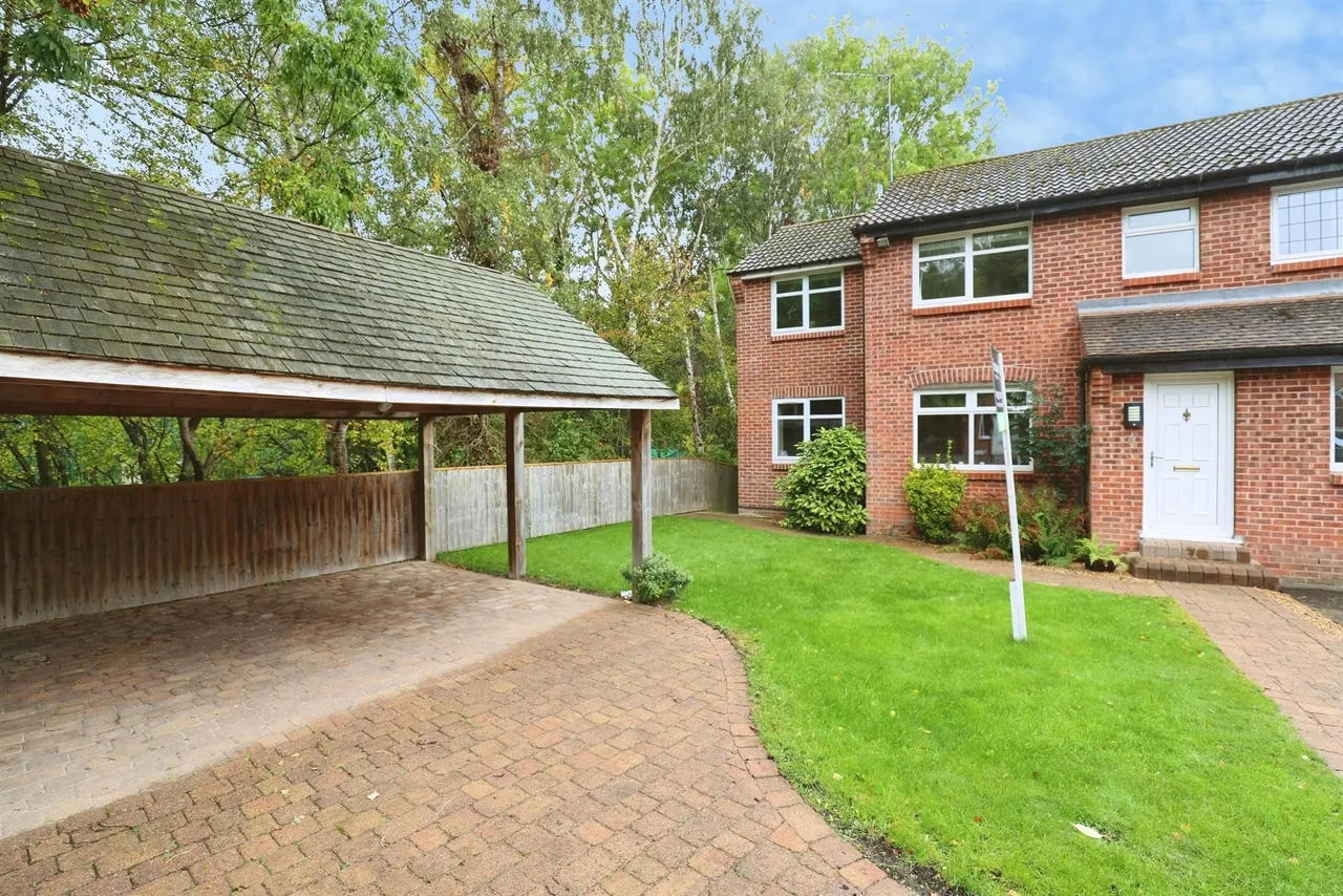 4 bed house for sale, Norwood Grove, Harrogate, HG3