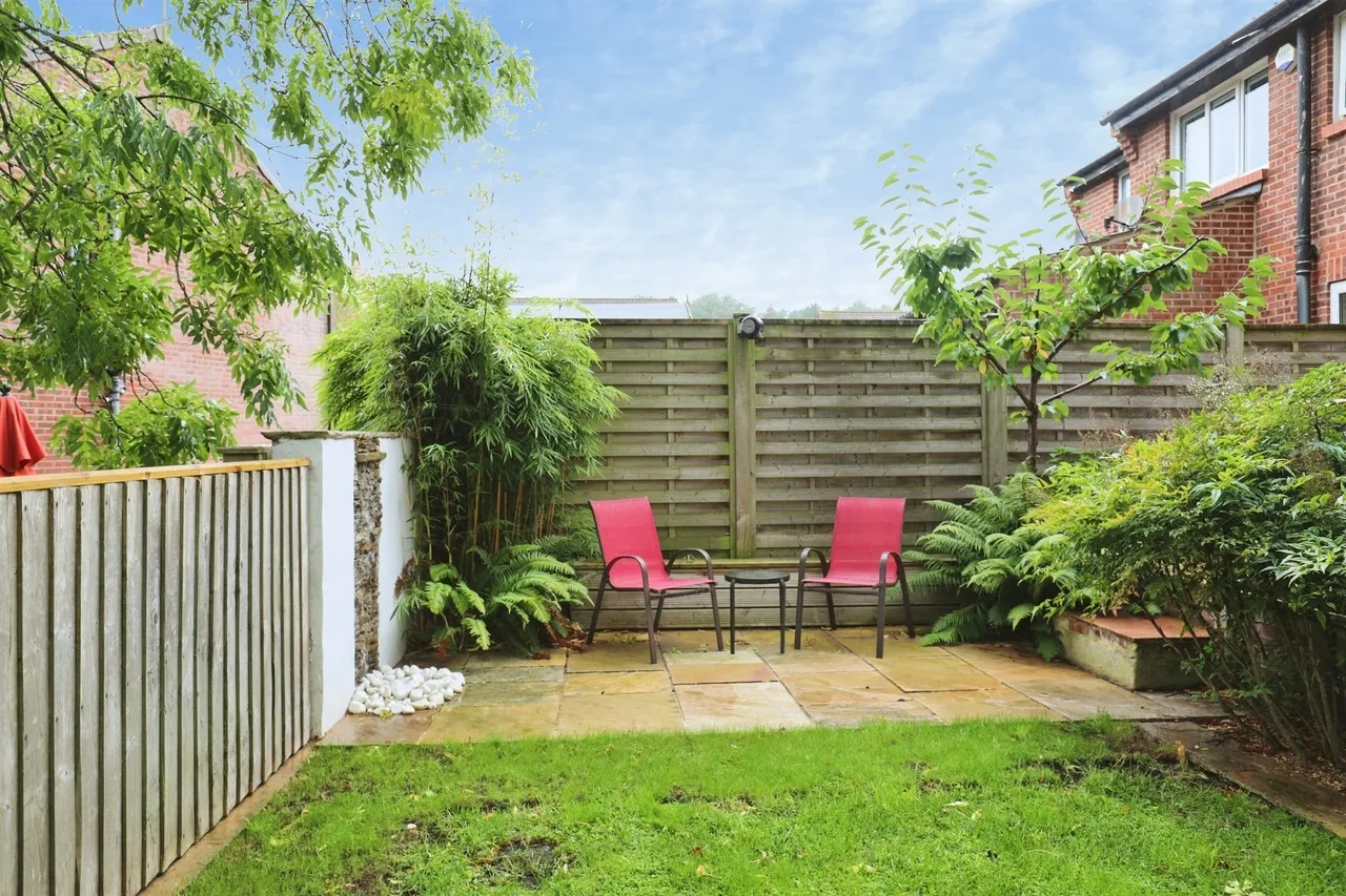 Norwood Grove, Harrogate, HG3, photo 21