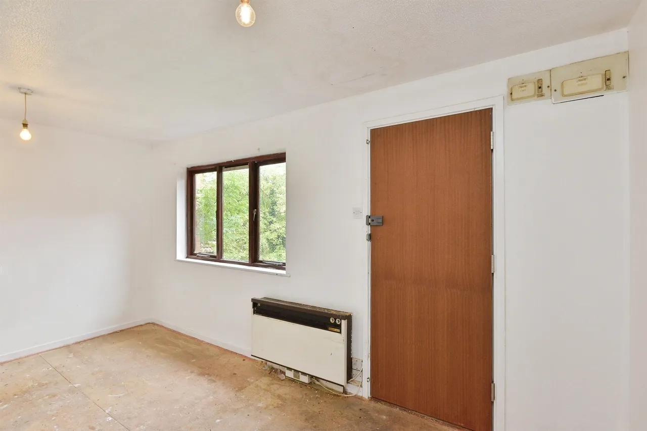 Denmead, Two Mile Ash, MILTON KEYNES, photo 5