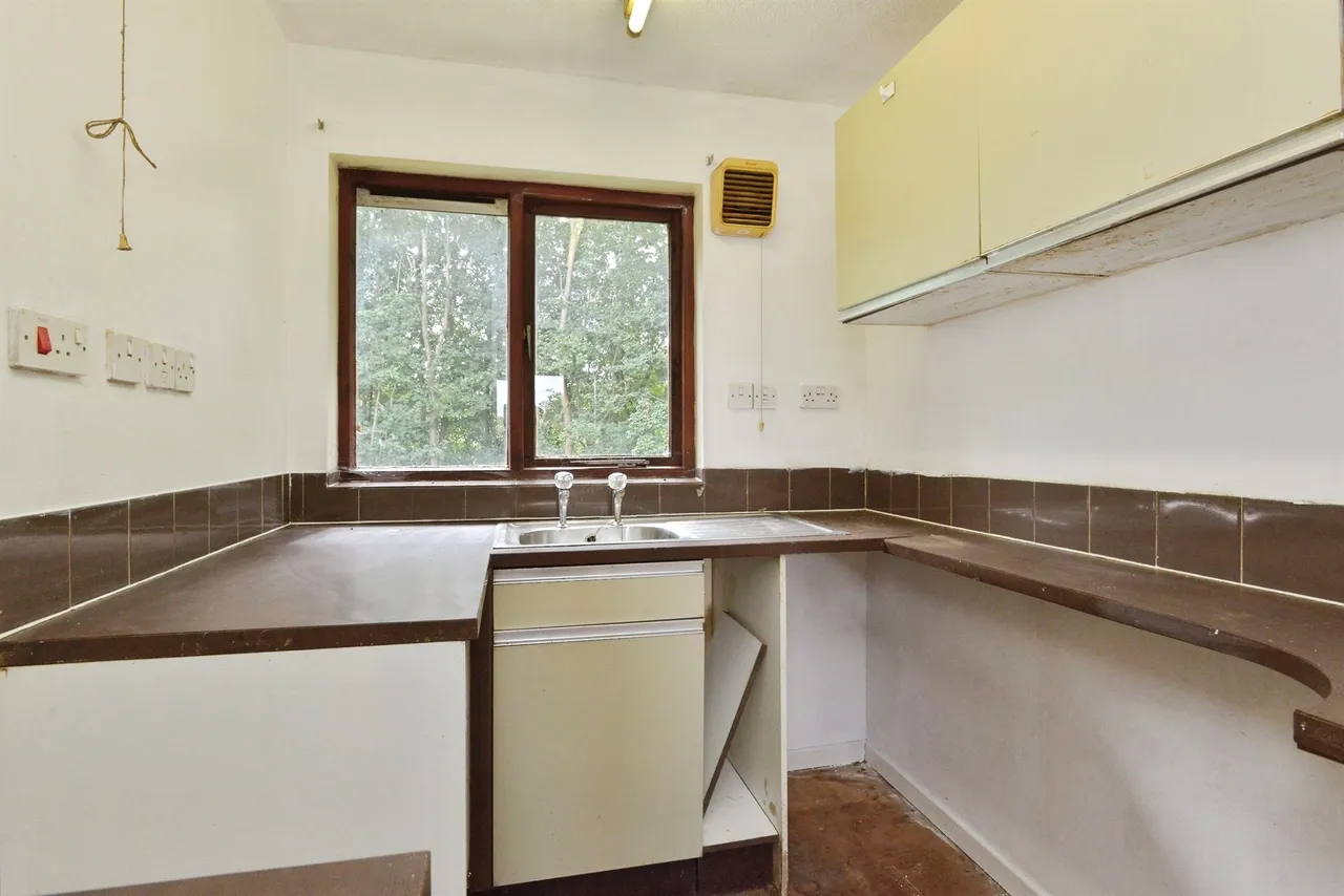Denmead, Two Mile Ash, MILTON KEYNES, photo 7