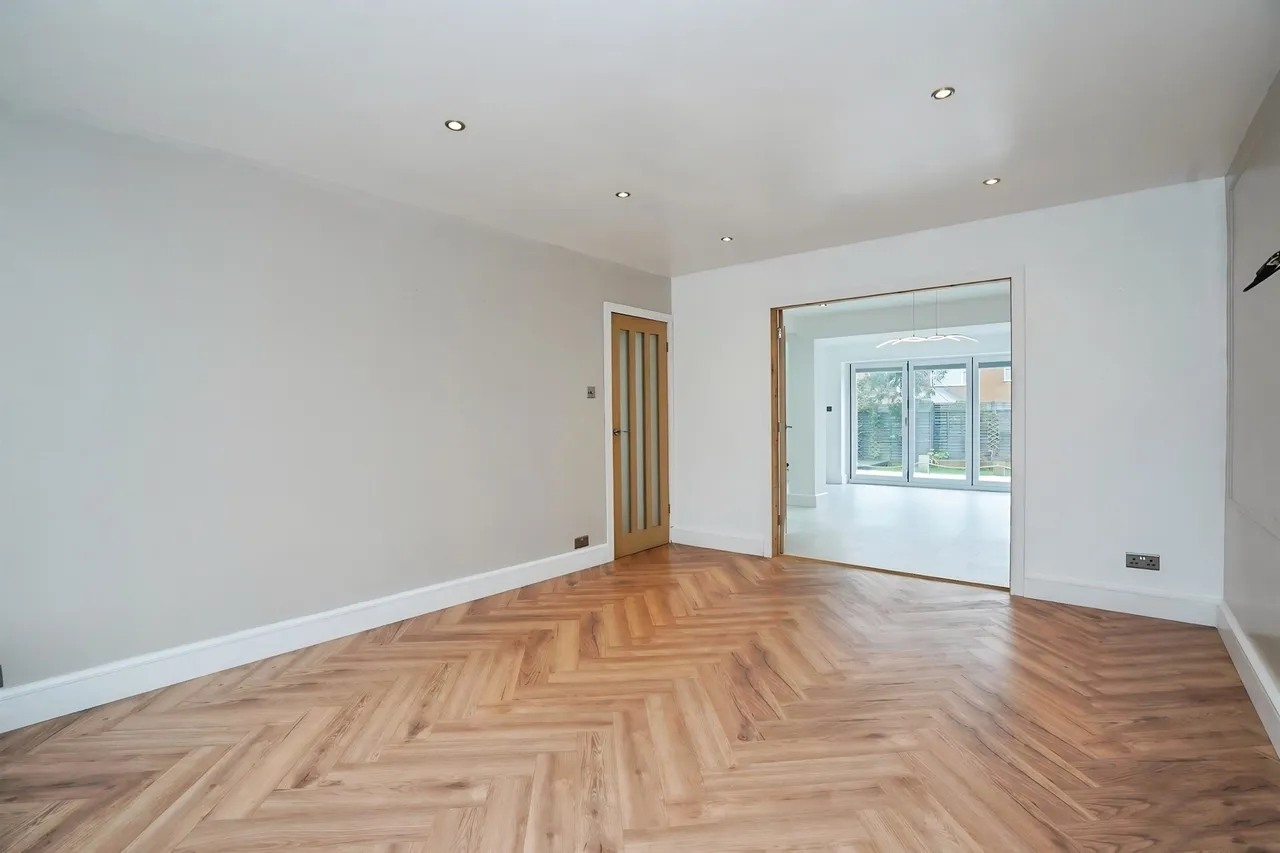 Normanby Road, Nottingham, NG8, photo 9