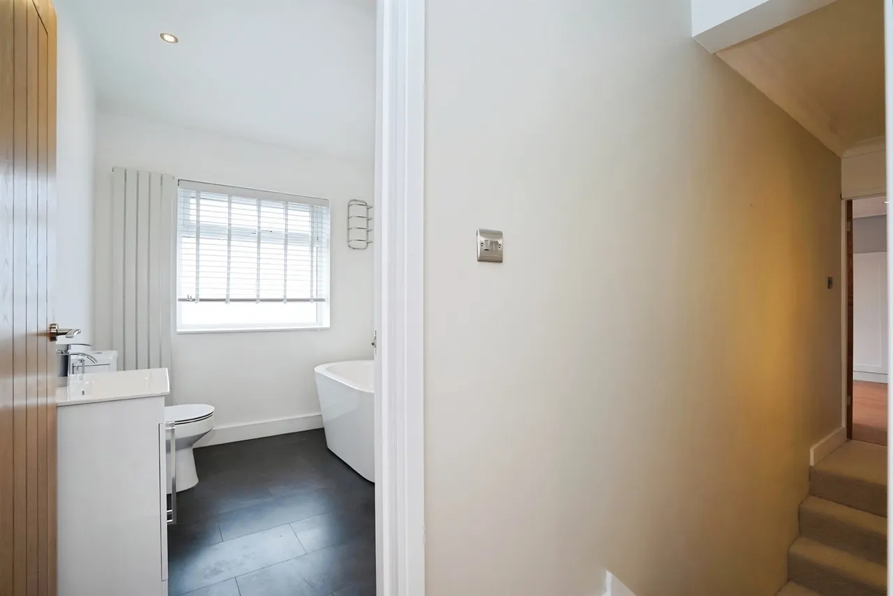 Normanby Road, Nottingham, NG8, photo 12