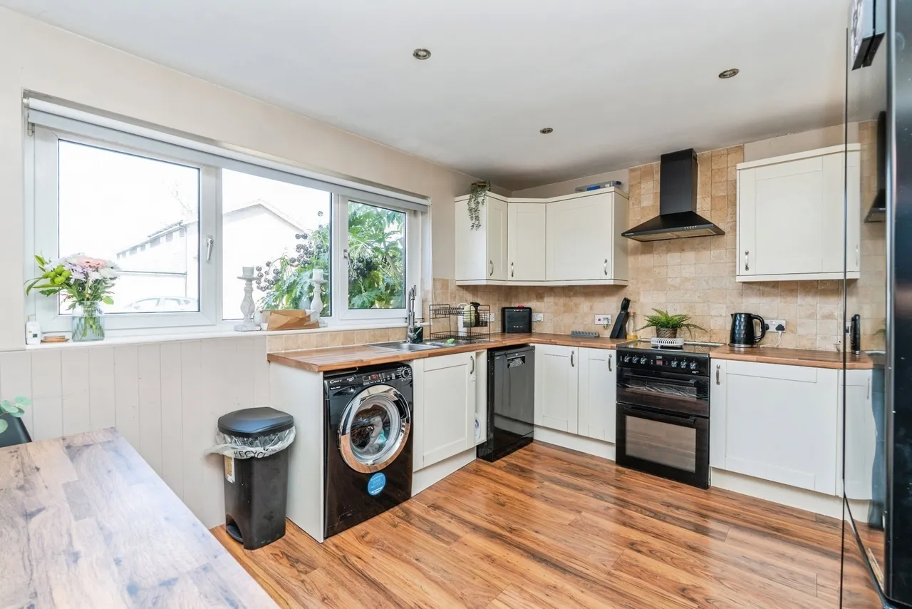 May Close, Holbury, SO45, photo 13