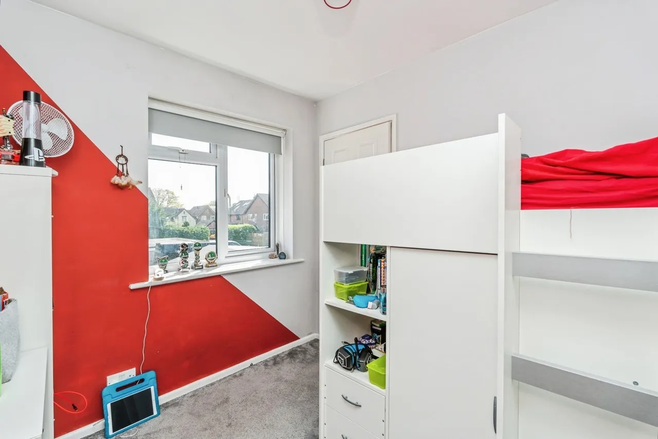 May Close, Holbury, SO45, photo 10