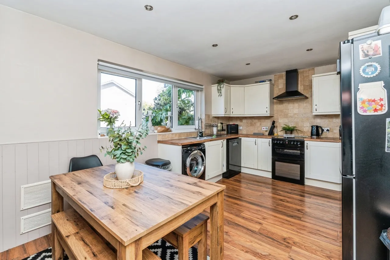 May Close, Holbury, SO45, photo 3
