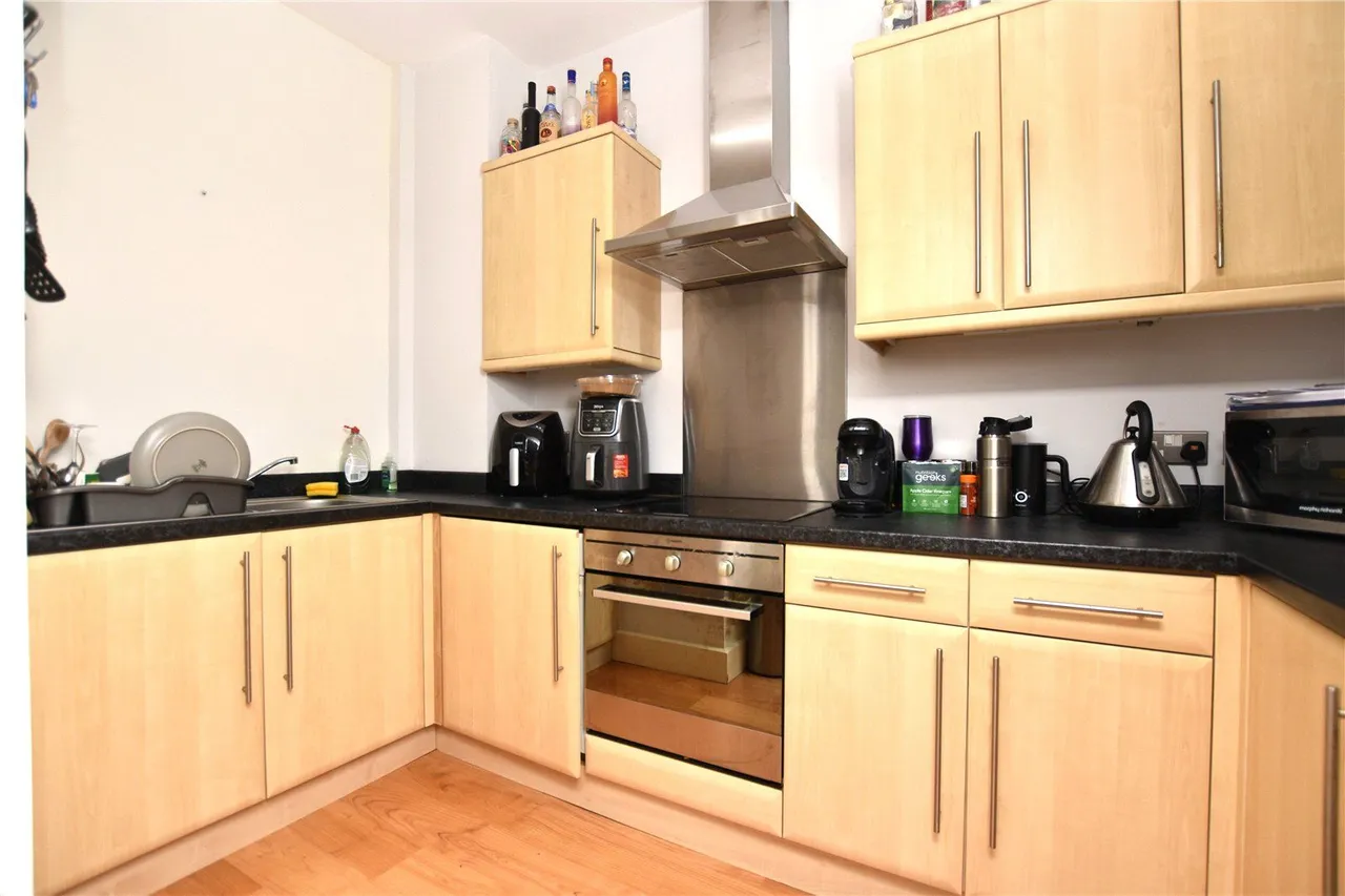 Commercial Street, Morley, LS27, photo 11
