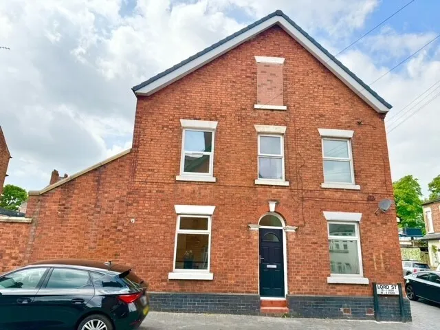 Lord Street, CW2, photo 15