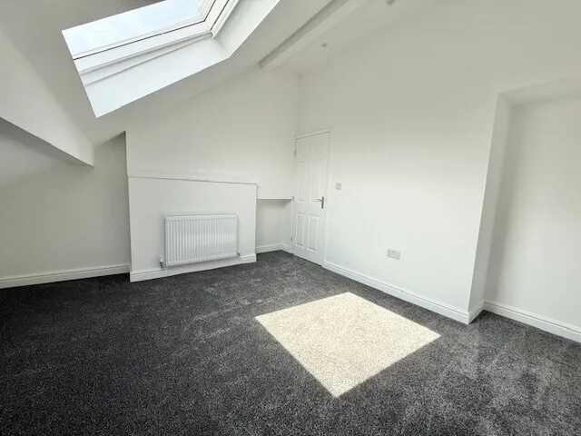 Lord Street, CW2, photo 8