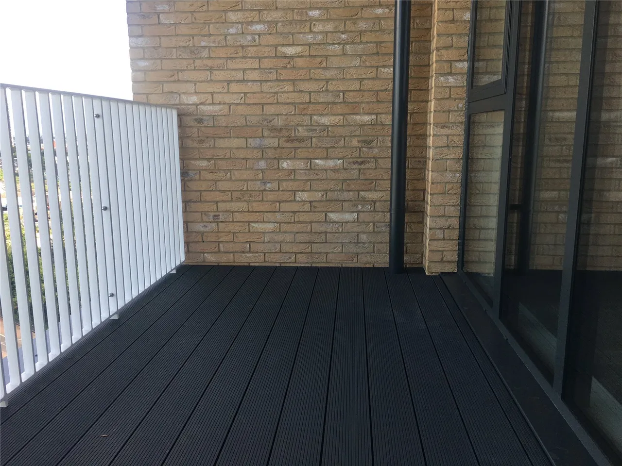 Lakeside Drive, London, NW10, photo 10