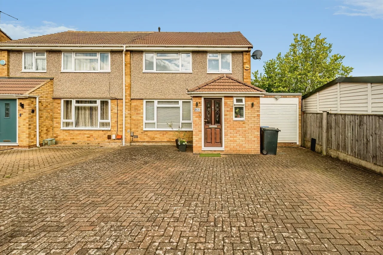 3 bed house for sale — Nursery Road, Taplow, Maidenhead