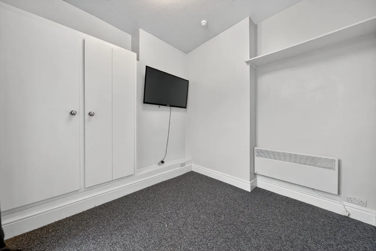 Mount Pleasant, Ilkley, LS29, photo 5