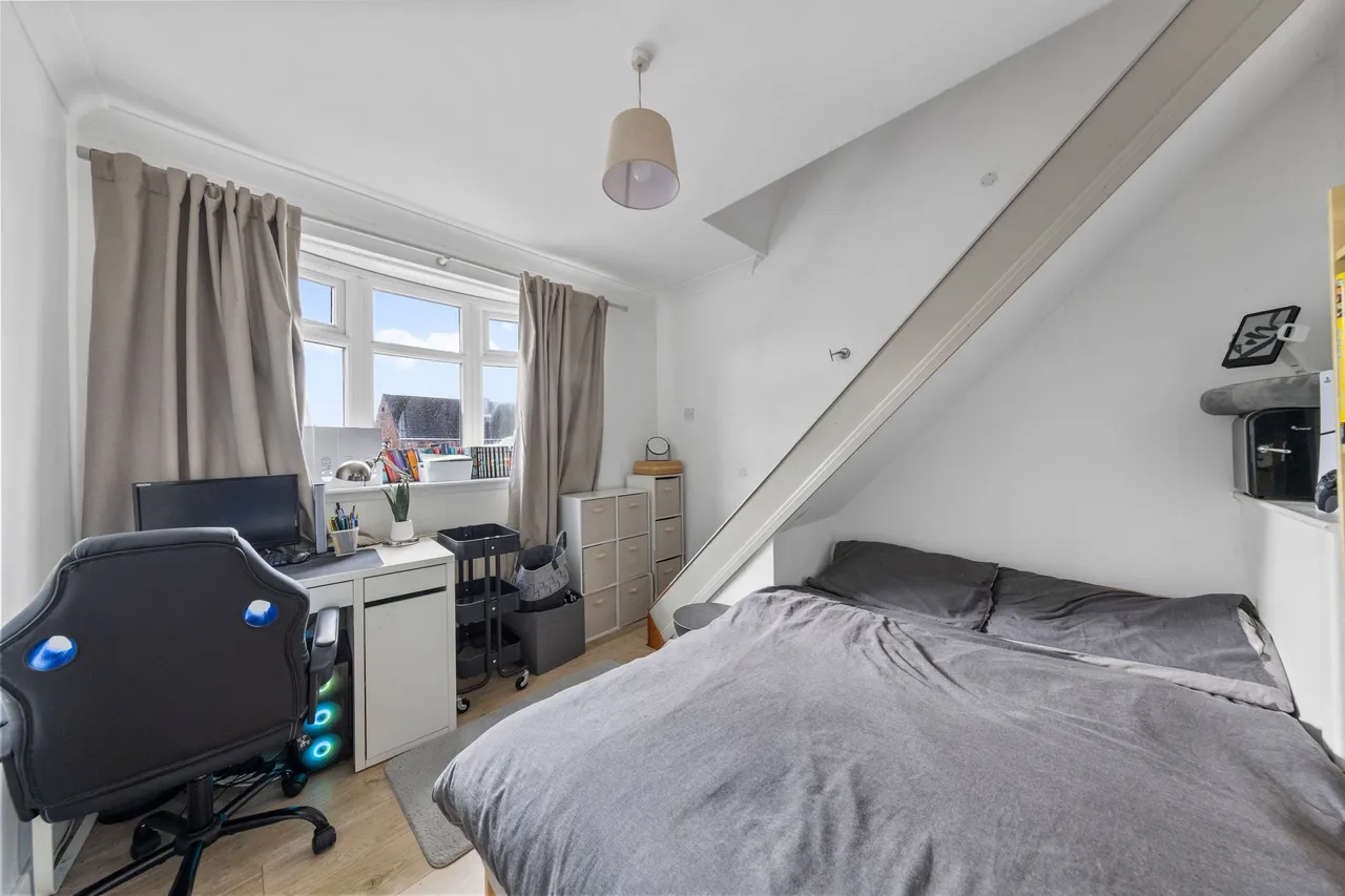 Gainsborough Road, Warrington, Warrington, WA4 6BS, photo 10