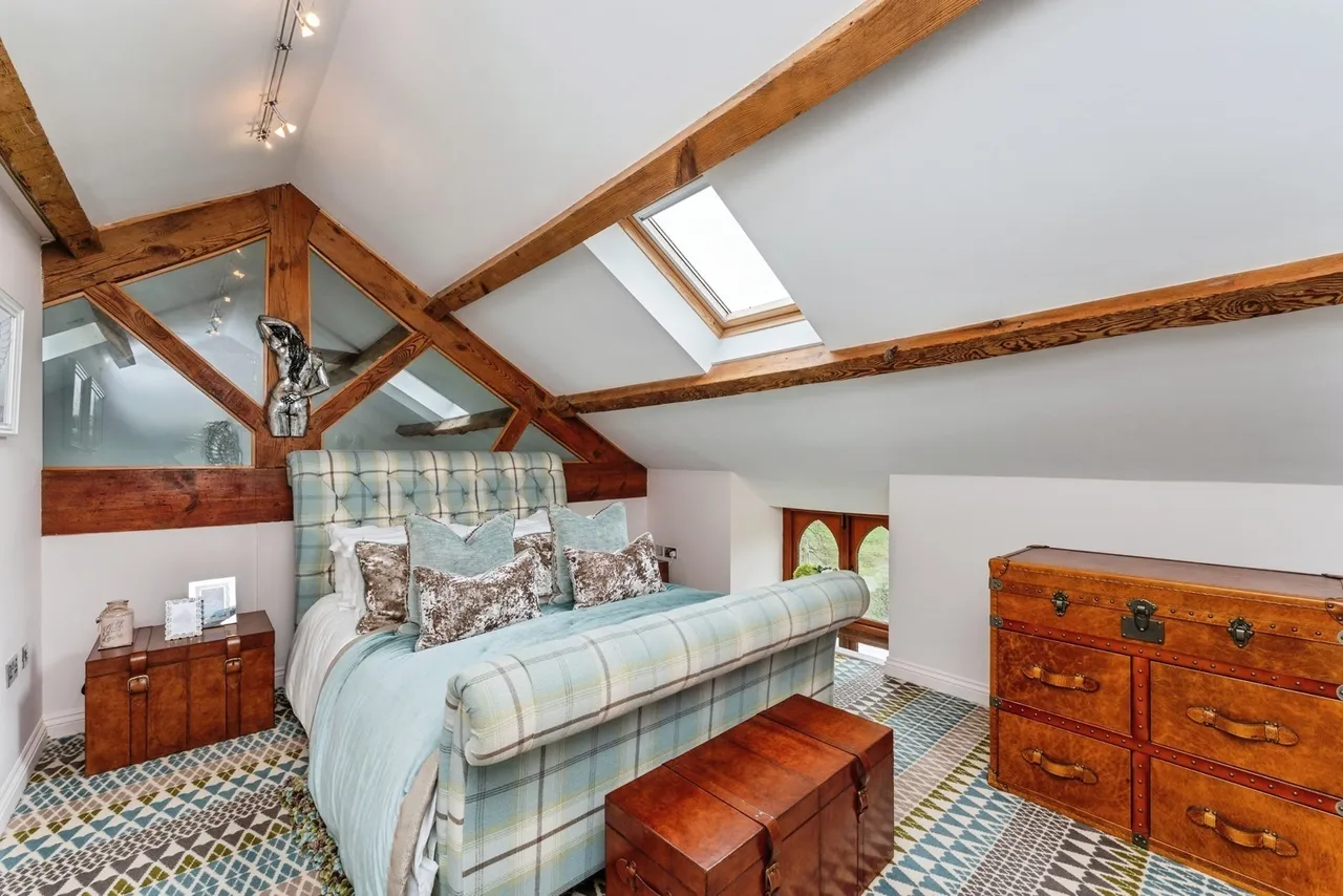 Mynydd Llan, Holywell, CH8, photo 11